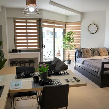 Dominiks Quite And Elegant Studio Ocean View Pool At Tambuli Resort High Floor